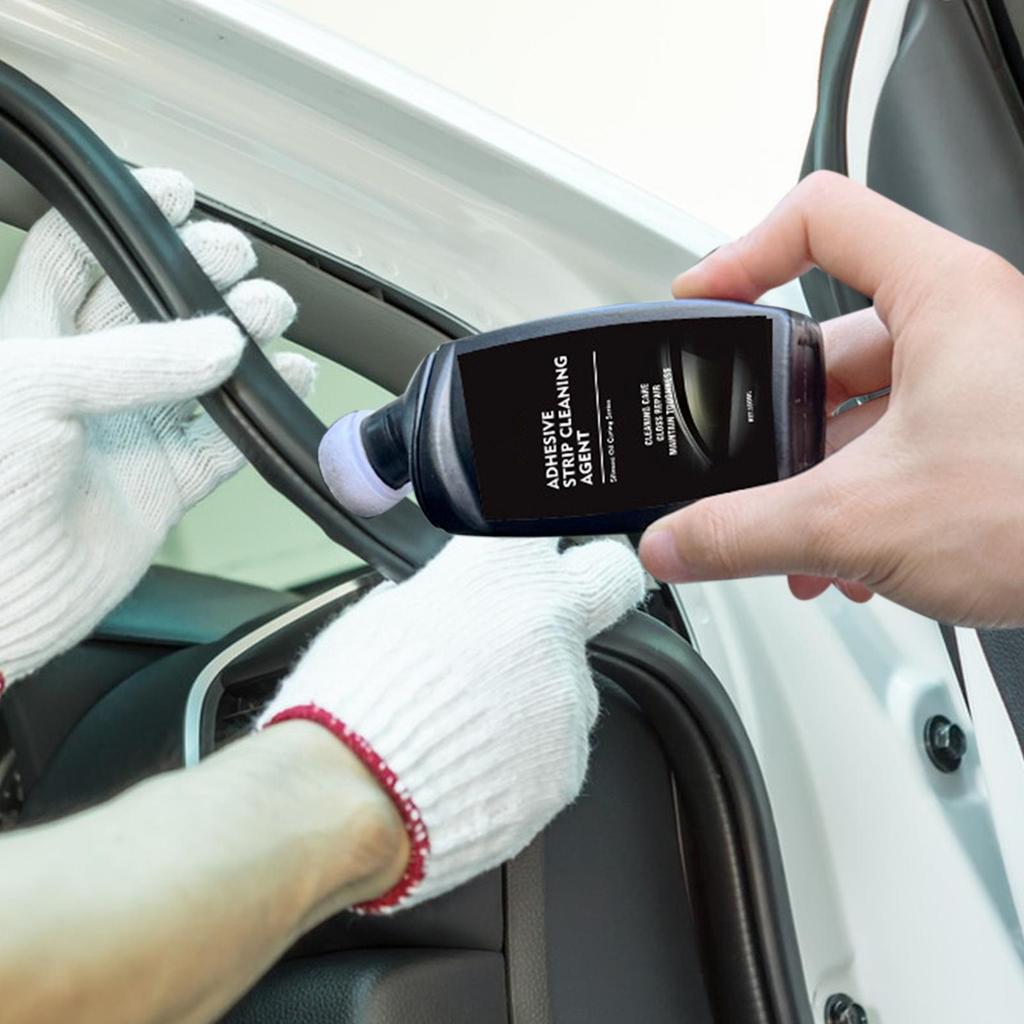 100ml Car Rubber Conditioner Rubber Seal Conditioner Maintenance Agent Softening Agent Eliminates Noise Rubber Cleaner