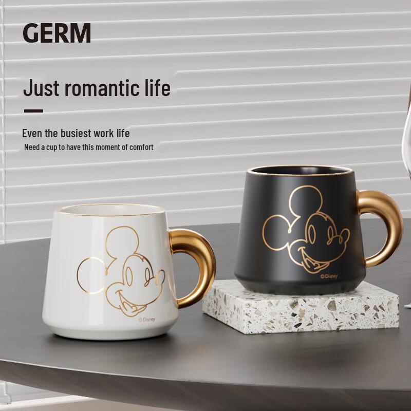 Mickey Mouse Holiday Ceramic Mug