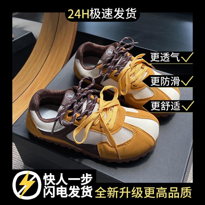 Niche retro women's spring new flat bottom inner heightening board shoes casual sports