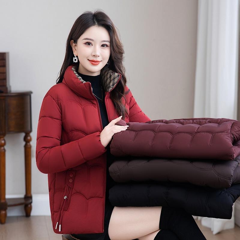 Mom's cotton-padded clothes, winter short down cotton-padded clothes, thickened jackets, new middle-aged and old warm loose cotton-padded jackets.