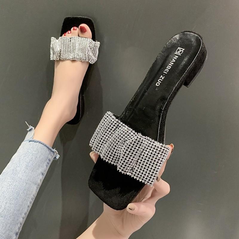 Rhinestone Cool Slippers for Women To Wear In the Summer of 2025, New Fashion Patches, One-word Drag, Open Toe, Middle Heel, Thick Heel for Women