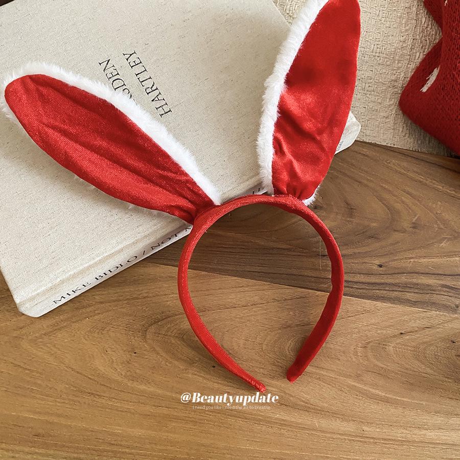 Vánoční vločkovaná čelenka s králičími ušima: Slavnostní a všestranný vlasový doplněk pro ženy