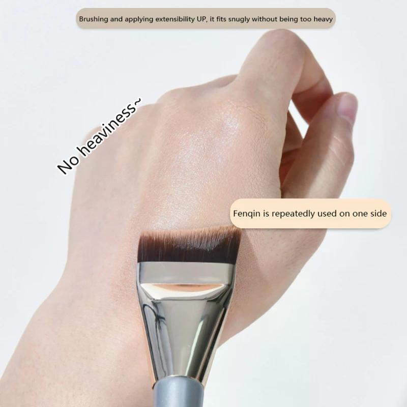 Ultra Thin Crescent Foundation Make-up Brush Face Contour Brush Inclined Fishtail Contour Brush Mixed Foundation Cream Tool