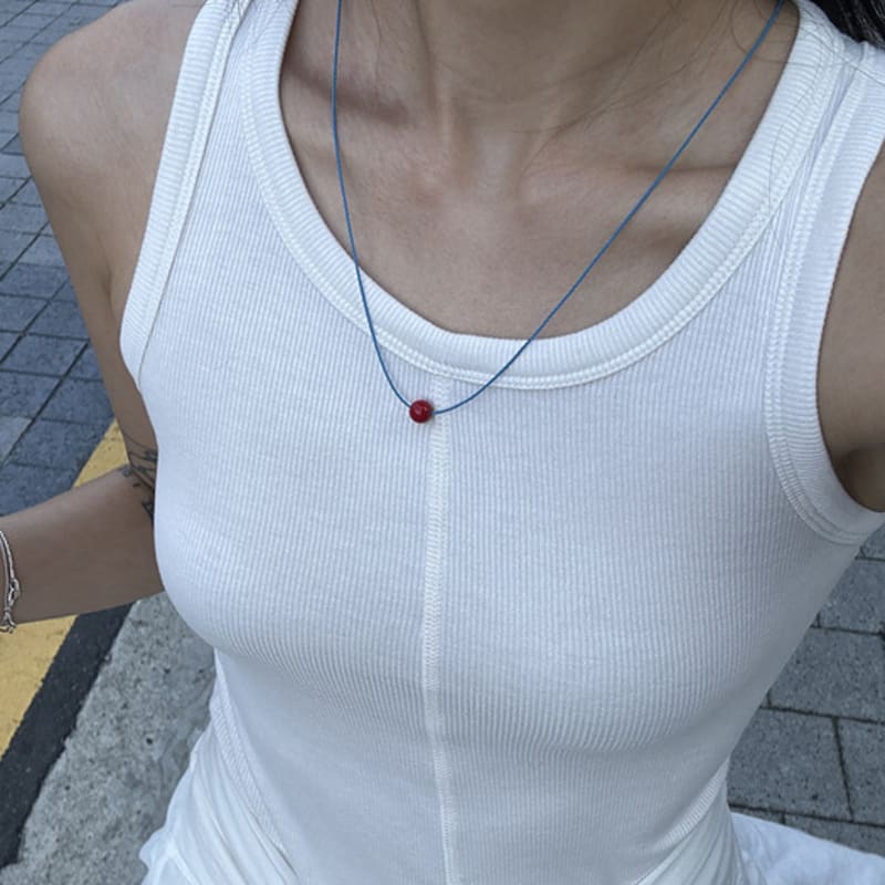 OURPIERRE RED BALL ROPE NECKLACE