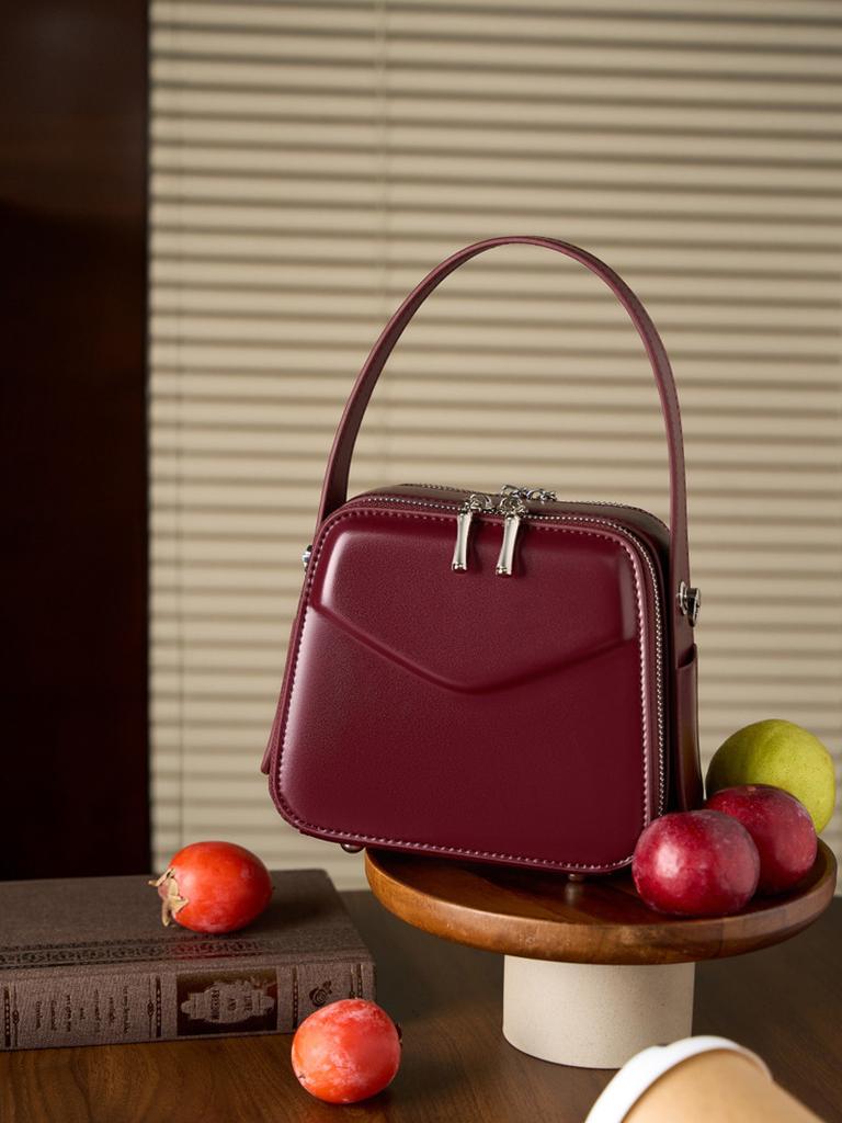 2025 Female Luxury Designer High Quality Underarm Cowhide Genuine Leather Handbags Women Vintage Shoulder Crossbody Bags
