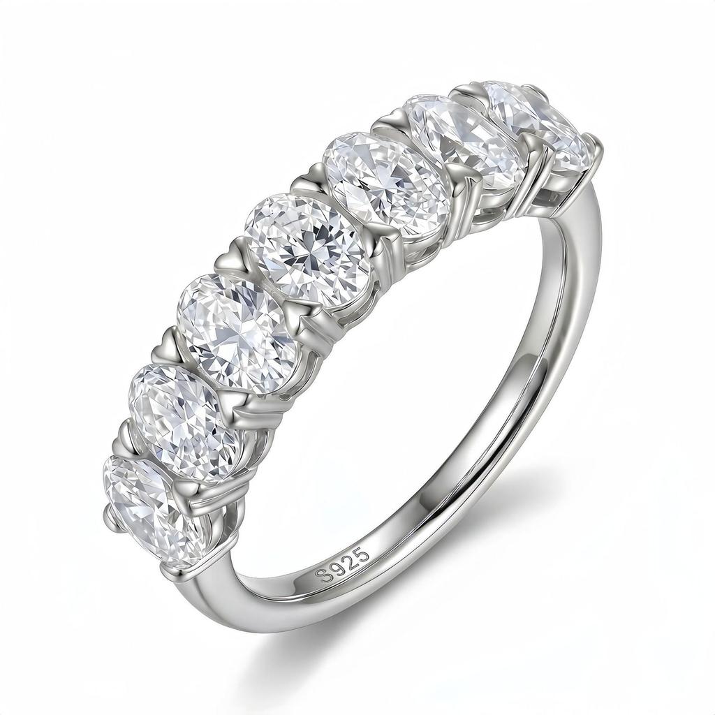Elegant 50-Point Moissanite Egg-Shaped S925 Silver Ring - Luxurious Women's Fashion