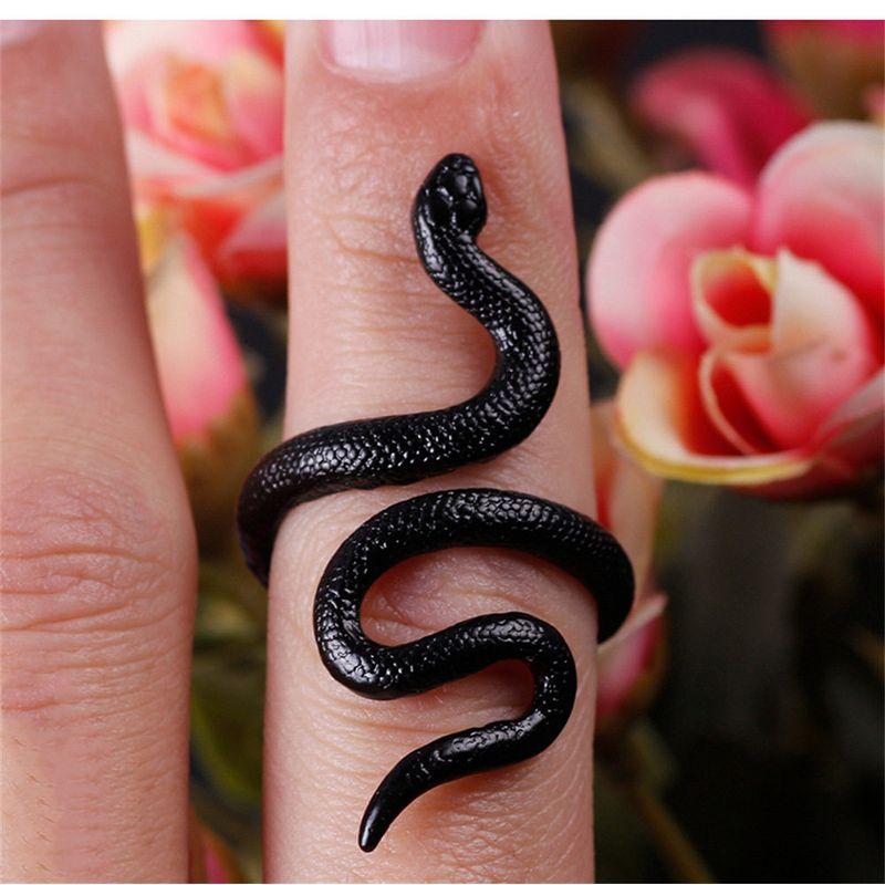 Fashion Spirit Snake Black Ring Geometric Open Adjustable Animal Domineering Jewelry Decoration Horror Dark Ring