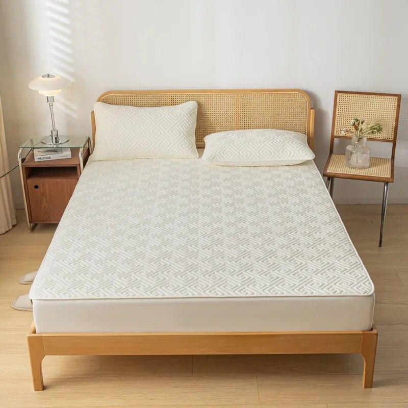 Waterproof Mattress Cover Quilted Fitted Sheet Queen Size Fit Sheet With Elastic Band Bedsheet Solid Color Mattress Protector