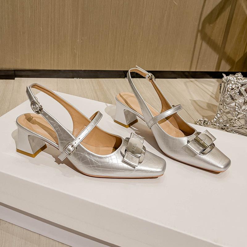 

Туфли-мешки на высоком каблуке с босоножками на толстом каблуке женские 2024 новые летние пустые одинарные туфли серебристые квадратные туфли на высоком каблуке 34 серебряный