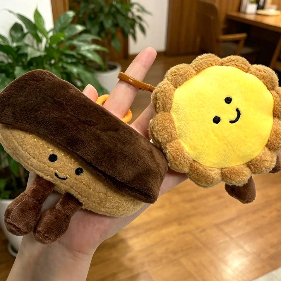 ZAKOL Cute Afternoon Tea Gourmet Series Plush Keychain Simulated Egg Tart Bread Stuffed Doll Backpack Decorative Pendant Gifts