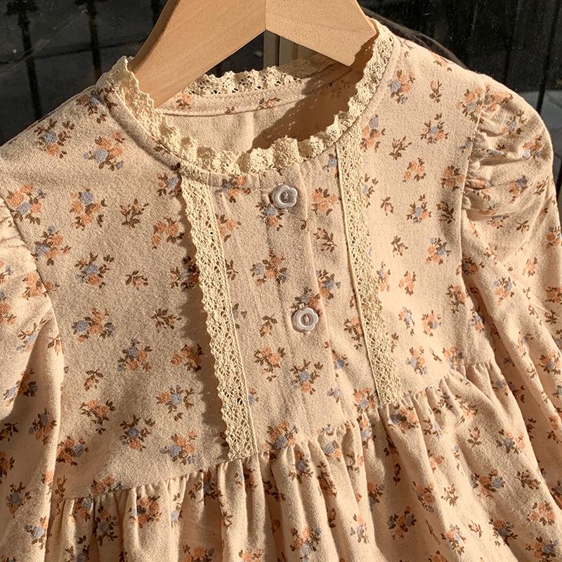 French Retro Floral Puff Sleeve Girls' Dress - Autumn Style, Long Sleeve, Sweet Korean Version Skirt for Children.