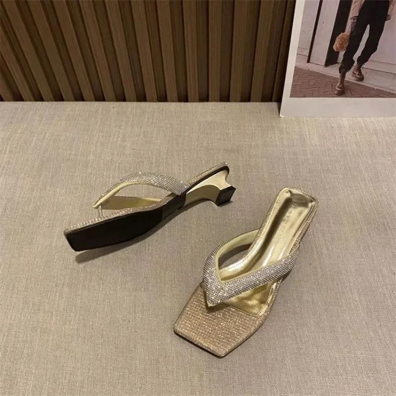 Fashion Tongs À Talon Aiguille Avec Biscuits Pour Femmes, Tongs Fouettées, Chaussures À La Mode, Nouveau Design, Été, 2024