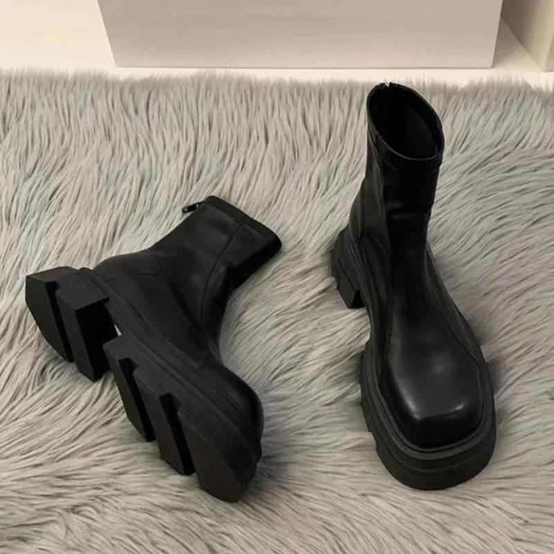 Mode Knöchelhohe Mittelhohe Absätze Chelsea Boots Winter Neue Mode Plateau Damen Reißverschluss Schuhe Goth Lässige Motorradstiefel Damen Dicke Schuhe