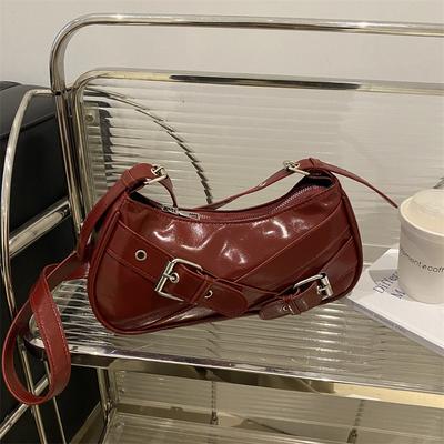 Fashion High Sense Underarm Bag Women's 2025 Spring and Summer New Locomotive Bag Niche Simple Commuter Shoulder Bag