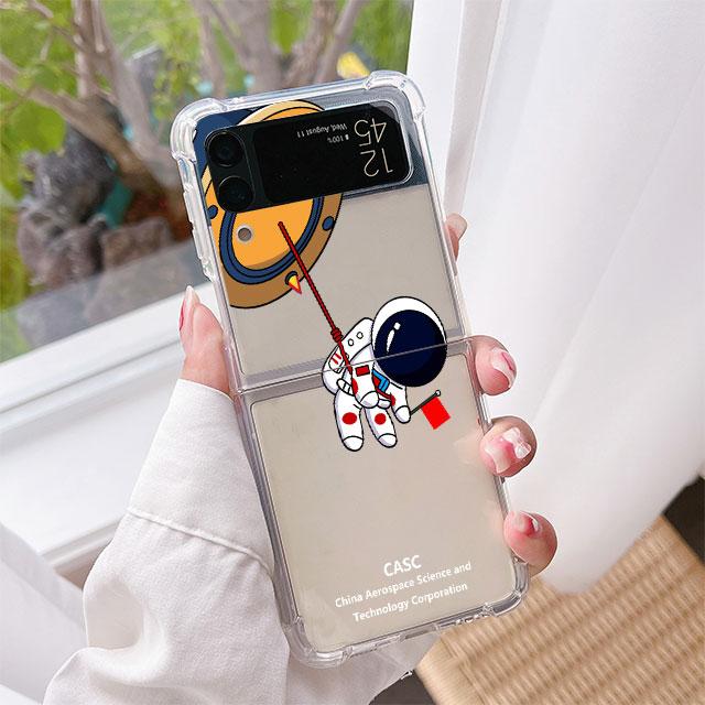 Luksusowe etui na Samsunga Galaxy Z Flip 3 4 5G Funda Z Flip3 Przezroczyste PC Twarde Wstrząsoodporne Tylne Etui na Telefon Uroczy Astronauta Planeta