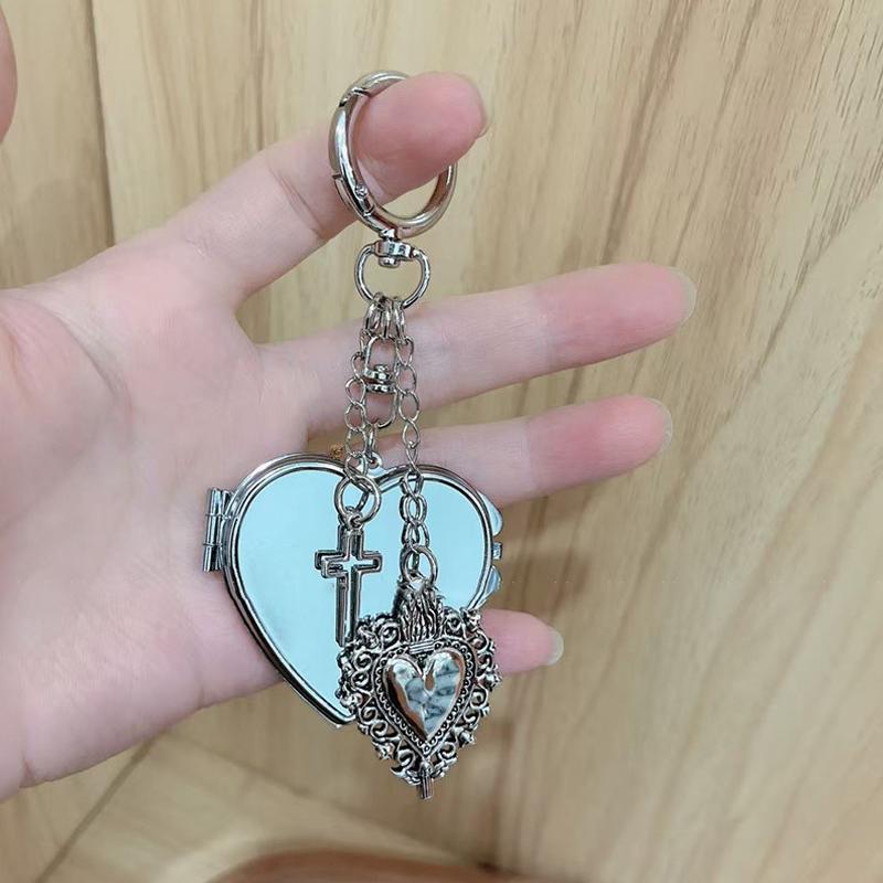 Folding Heart Mirror Keychain Cross Charm Pendant Keyring Jewelry For Girl Women Gift Bag Decoration