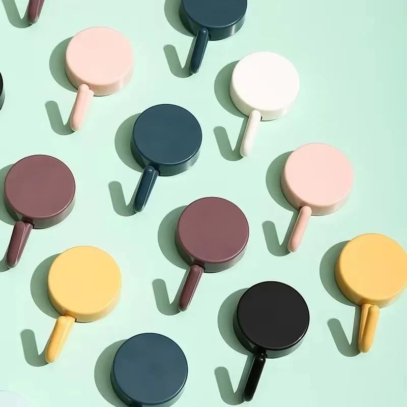 Hook Strong Adhesive Sticking to The Wall Hanging Kitchen Hook No Trace Non-Perforation Bathroom Hook Behind The Door