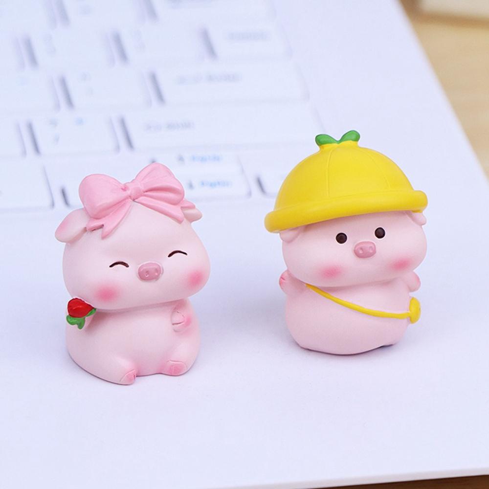 002 Mini Pig Figures Desktop Decor Office Table Ornaments Resin Cute Animal Figurines for Home/Office