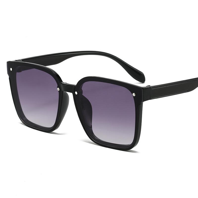 Korean Fashion Sunglasses Designer Square Shape Anti-reflective Men Sun Glasses Holiday Travelling Glasses for Women