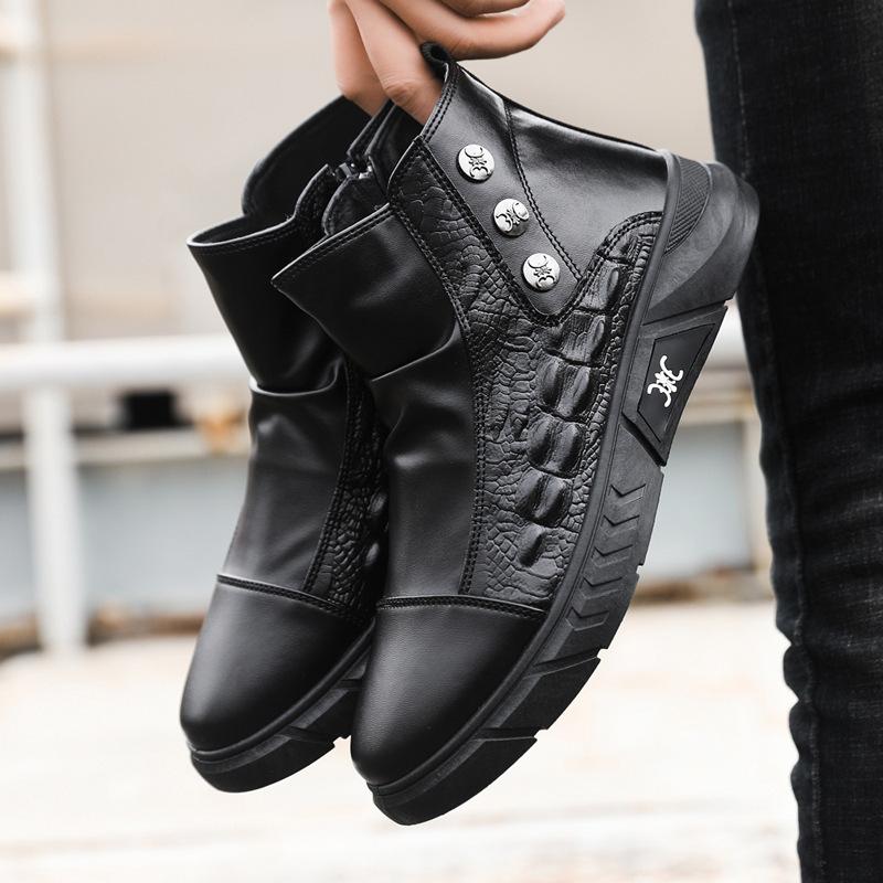 Winter cotton shoes men's velvet thickened Martin boots casual warm soft sole leather surface high top board shoes men's leather boots