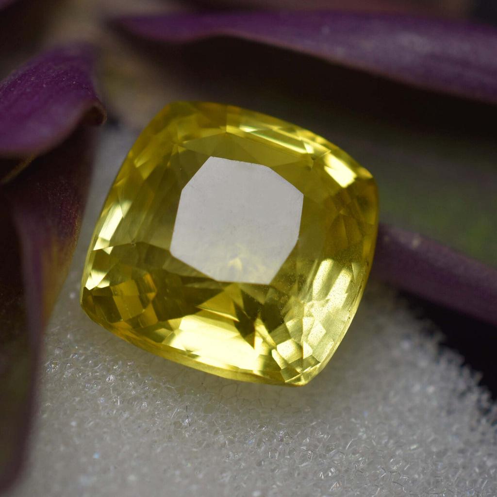 8.56 Ct Natural Square Shape Yellow Sapphire Loose Gemstones Certified For Gift