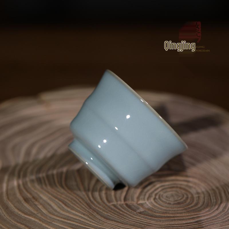 Handmade Ru Kiln Ceramics: Men's High-End Crazed Horseshoe Teacup
