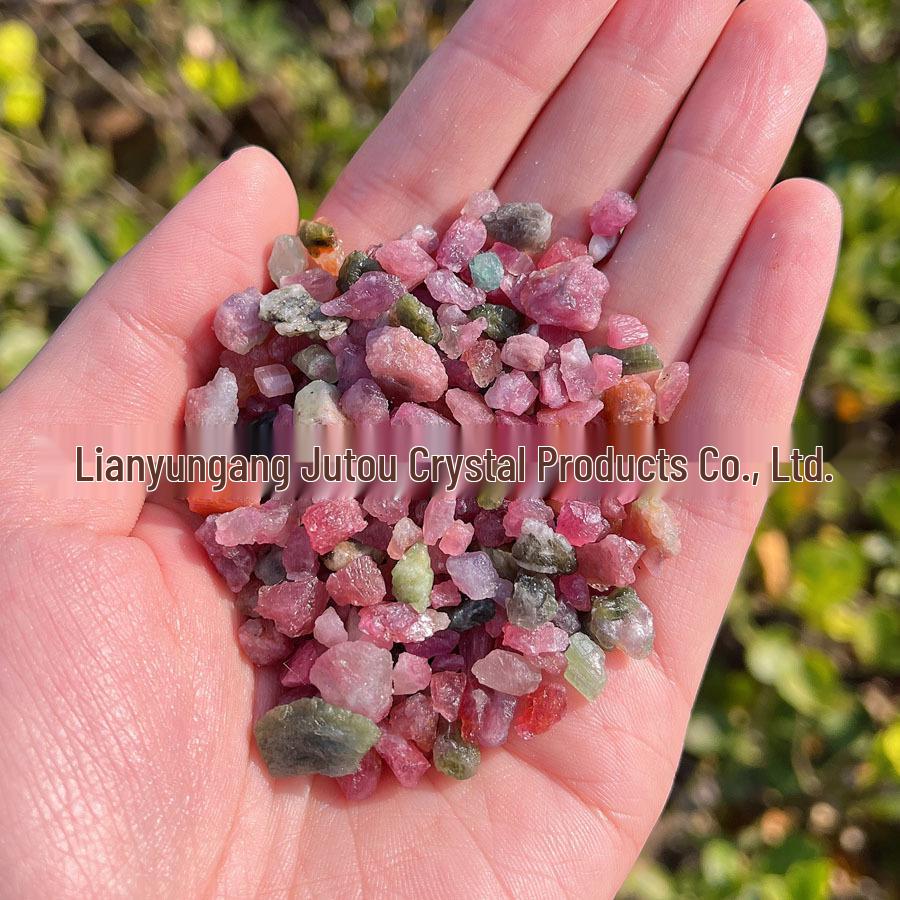 Натуральная розовая турмалиновая галька: Мелкие декоративные камни для ландшафтного дизайна и детских научных исследований