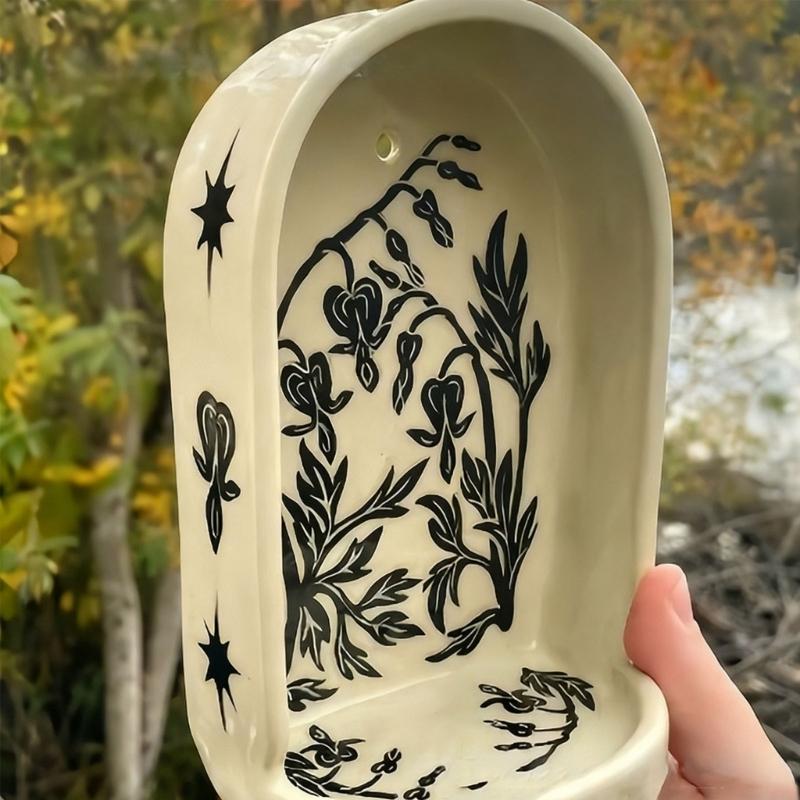 Hand Painted Ceramic Wall Desk Ornament Decorative Ceramic Stand for Wall Mantels Tabletop Shelf Festival Celebration