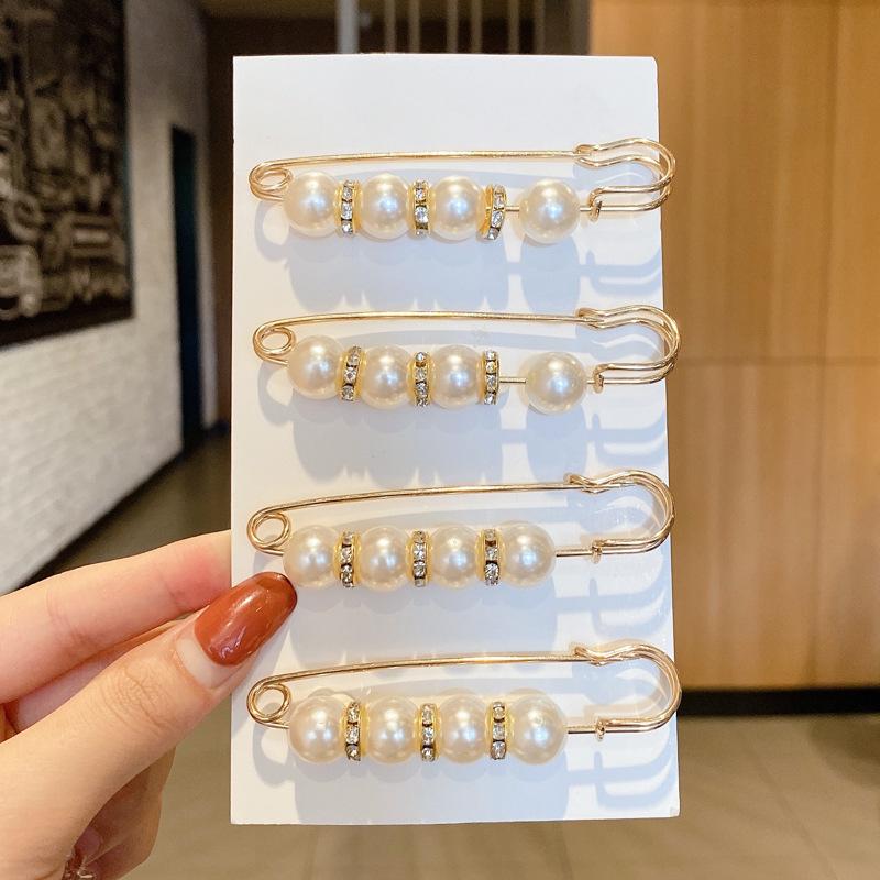 Women's Invisible Pearl Brooch: Anti-Exposure Collar Pin for Shirts and Corsages.