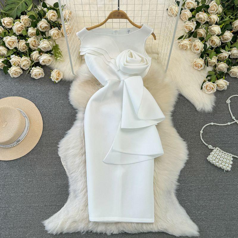 

Accessible Luxury Ladies Three-Dimensional round Neck Dress Dress Flowers White S