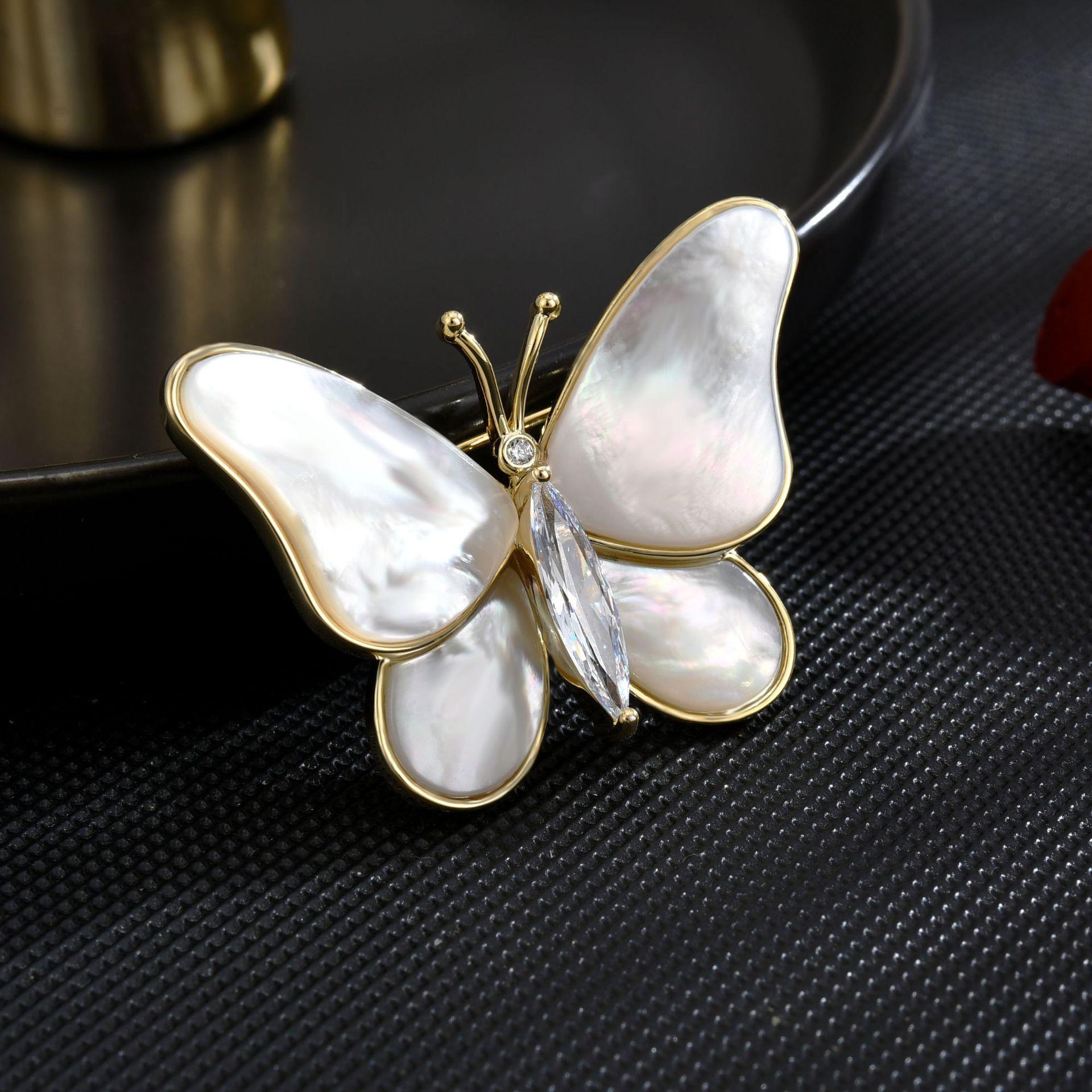 

Белая Брошь-Бабочка, Высококачественная Женская Булавка-Фритиллярия, Изысканный Характер, Нишевая, Выход из Куколки в Бабочку, Умные Аксессуары для Корсажа золотой