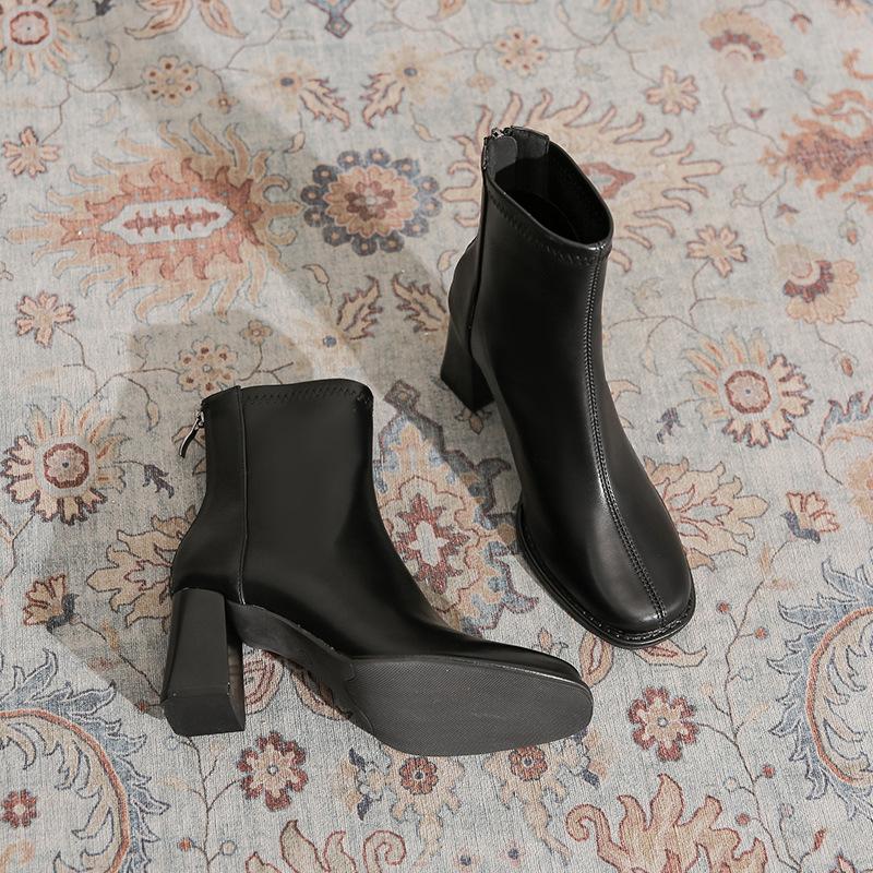 Französische elastische kurze Stiefel Damen dicke Absätze Herbst und Winter neu Maillard Temperament vielseitig Reißverschluss hinten dünne Martin-Stiefel