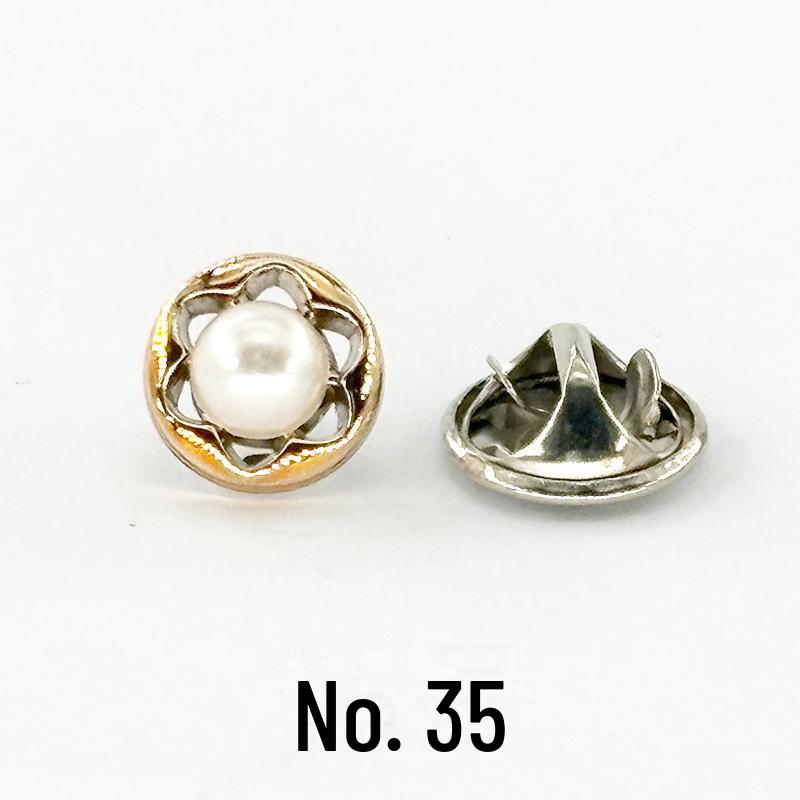 Detachable Invisible Cute Buckle for Sweaters and Shirts