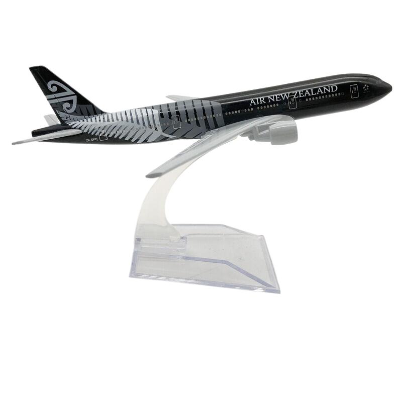 

New Zealand Boeing 777 Alloy Airplane Model 16CM чёрный
