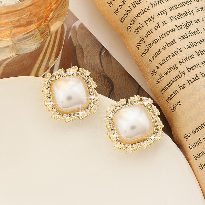 S Silver Needle Diamond Pearl Square Stud Earrings Vintage Trend Earrings Earrings