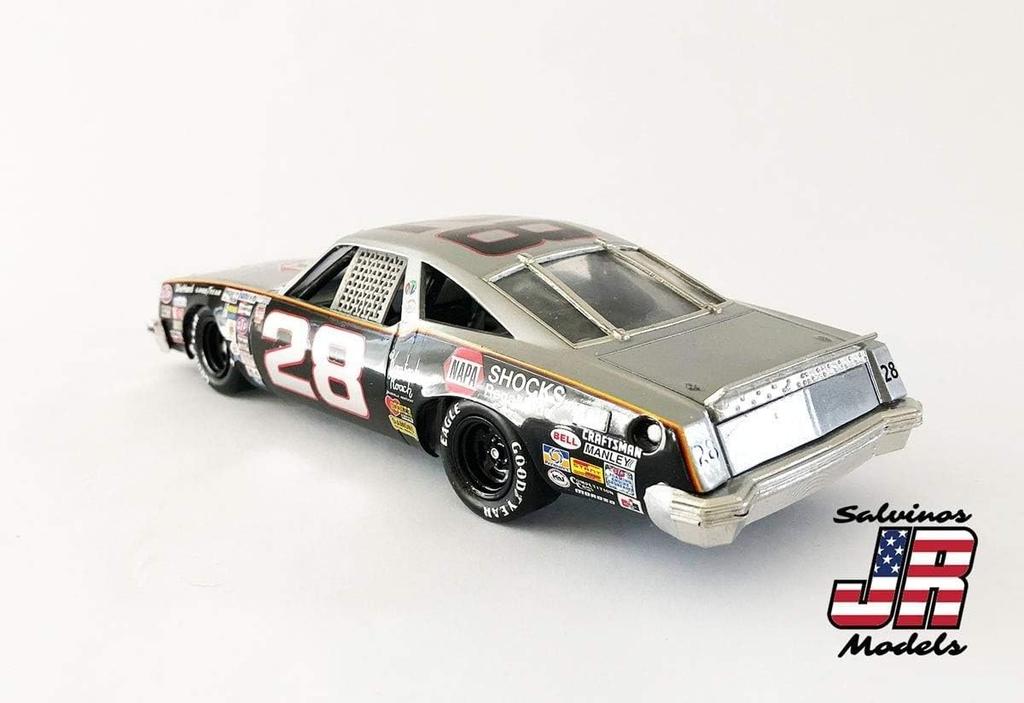 Salvinos Model Scale Plastic Model 1980 NASCAR Winning Car Oldsmobile 442 Buddy Baker Gray Ghost J.R. 1/25 Kit (SJMBBO1980D)