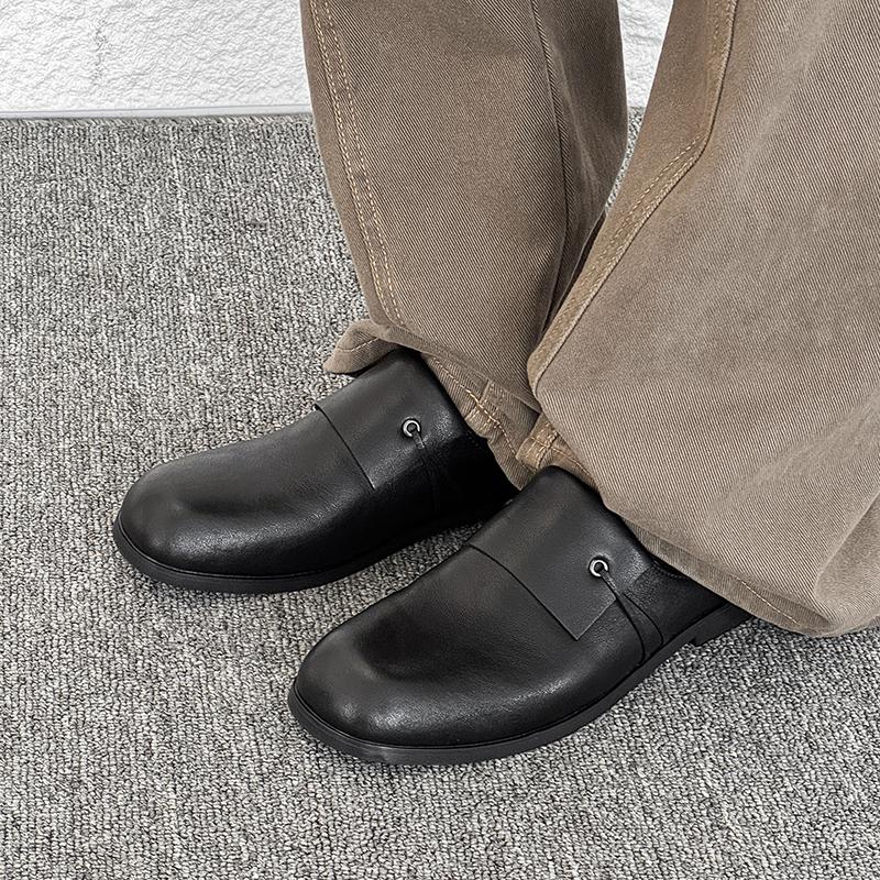Fashion Breathable Slip On Footwear New Leather Mules Shoes Men's Half Shoes for Man Luxury Brand Slippers Men Designer Casual Shoes