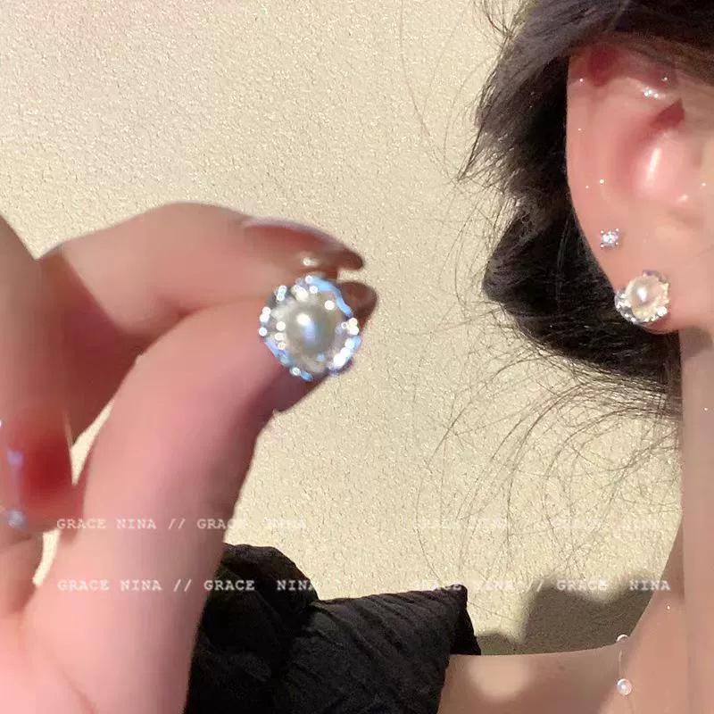 Zircon Metal Studs & Pearl Bow Earrings - High-End, Versatile Statement