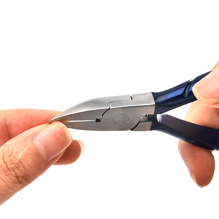 Stainless Steel Pointed Jaw Cuticle Pliers and Nail Clippers