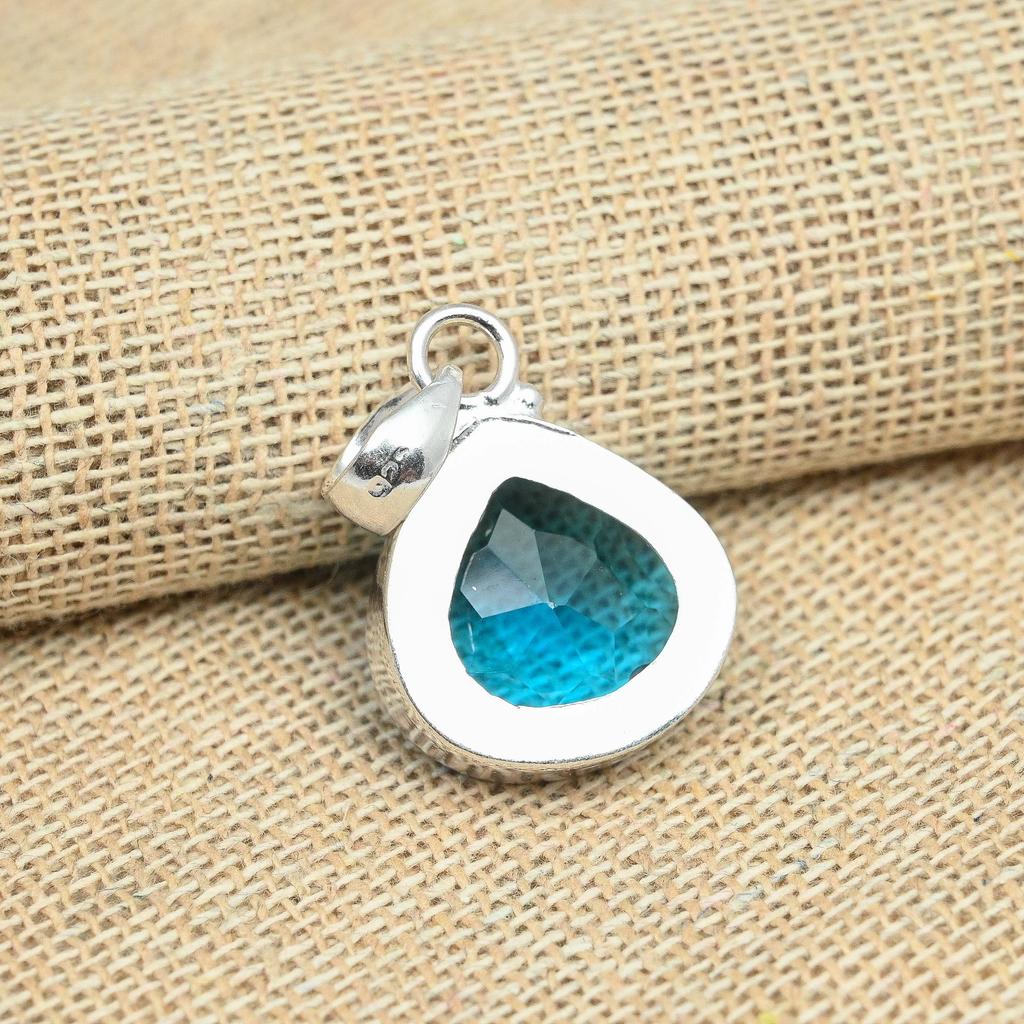 Blå Topaz Ädelsten Smycken 925 Sterling Silver Handgjorda underbara hänge för henne