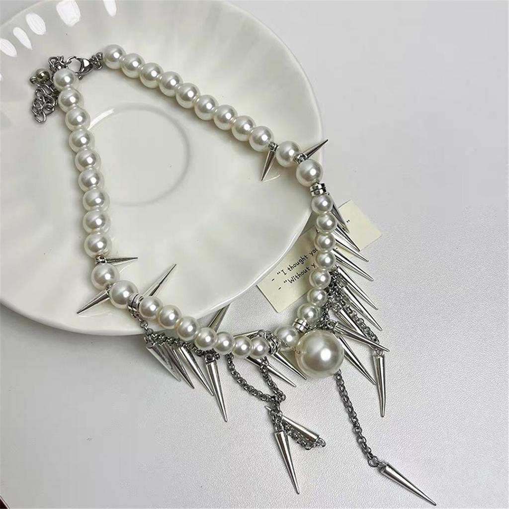 Tooxika Luxury Niche Design Pearl Splicing Rivets Tassel Necklace Versatile Fashion Collarbone Chain