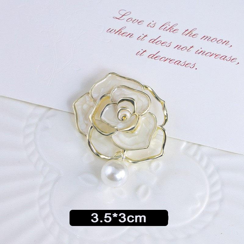 Camellia Brooch Fashion Luxury Rhinestone Imitation Pearl Pin For Women Fashion Clothes Corsage Jewelry Accessories Wholesale