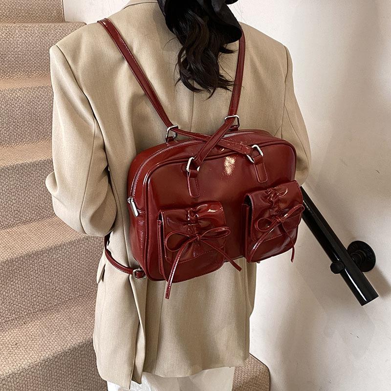 Retro high-end portable small square bag women's bag 2025 new simple commuter bag casual backpack