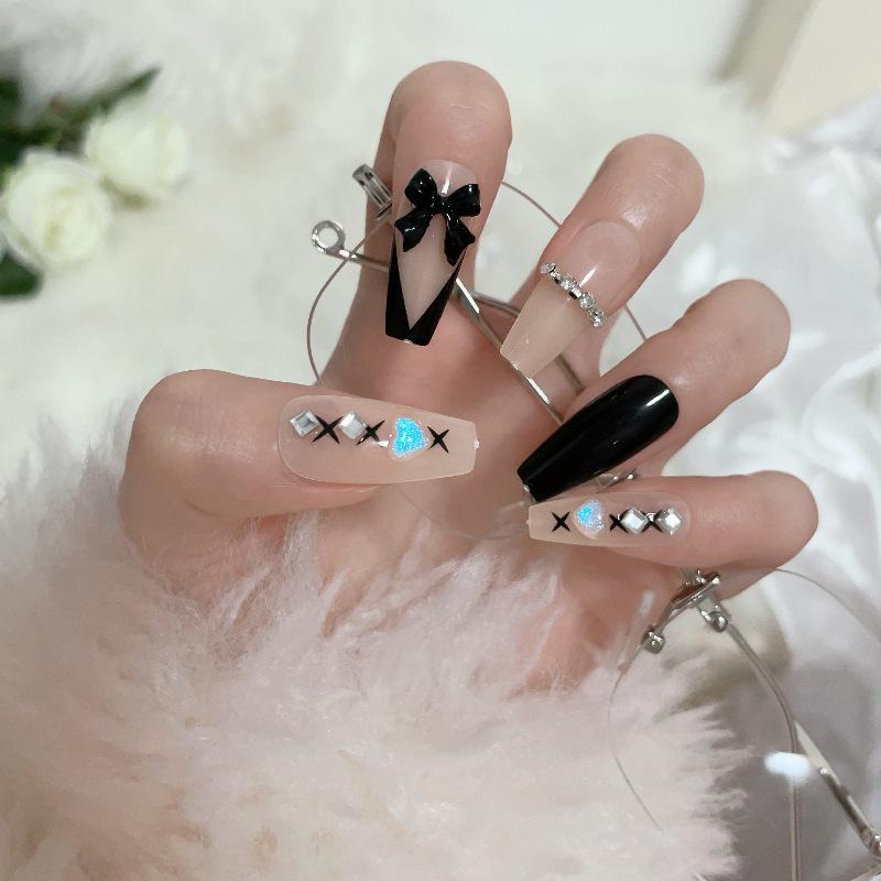 Luxurious Handmade Translucent Nail Tips for Autumn/Winter – Soft Texture, High-Class Feel