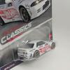 Hot Wheels MODERN CLASSICS NISSAN SKYLINE R32 PANDEM Skyline BNR32 Pandem Car Shop GT-R (Nissan RB26) [Miniature Takahashi]