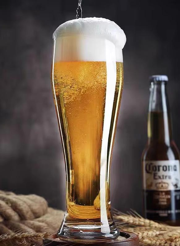 Maßgeschneiderter 28OZ Hoher Glasbierkrug Minimalistisches Design Personalisierte Bierstiefel Tassen Back-to-School Geschenk für Getränke-Enthusiasten