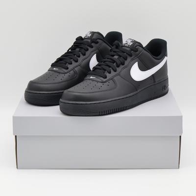 Herrenschuhe – Sportschuhe