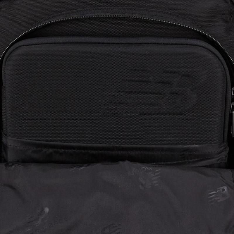 New Balance Batoh pro studenty středních a vysokých škol Nbgcess102