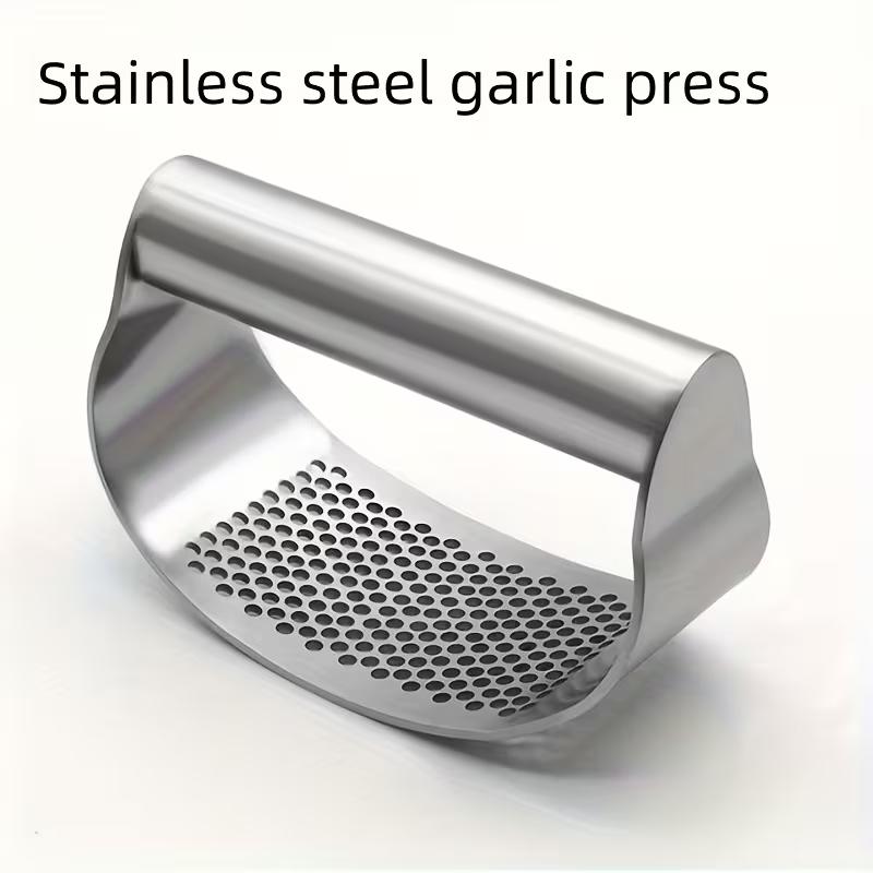 Stainless Steel Garlic Press Manual Garlic Crusher Ergonomic Handle Kitchen Tool for Easy Garlic Mincing Cooking Essentials