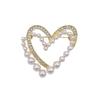 Pearl Hollowed-out Heart Brooch, High-end and Sophisticated Clothing Accessory, Small and Exclusive Exquisite Pin.